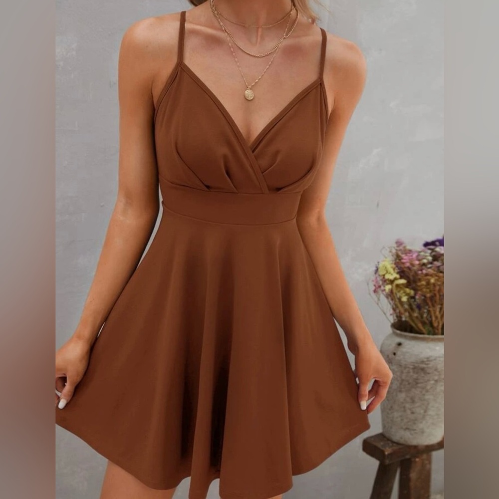Elegant Brown Sleeveless Dress Size M